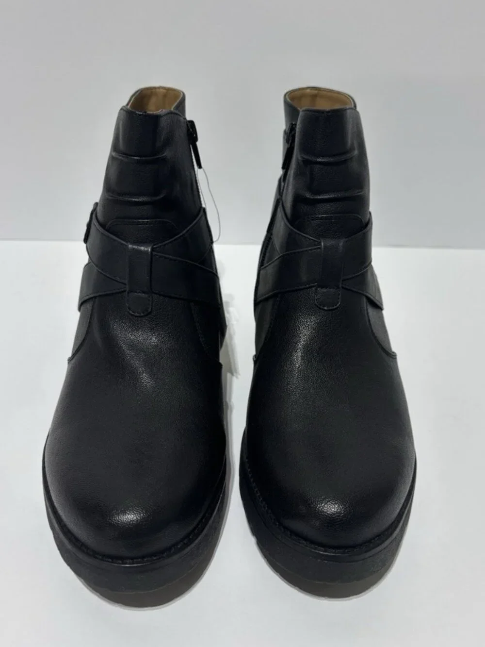 Soul Naturalizer Women’s Quincy Black Leather Boots, Size 8 M